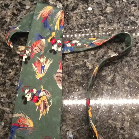 DISNEY Mickey Mouse Fly Fishing Mens Neck Tie - Picture 2 of 4